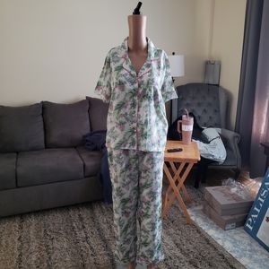 Brand New with tag Cynthia Rowley pjs (Read descr for sizing)